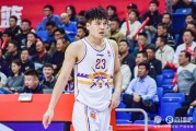 五大联赛-陈国豪：高中时最喜欢看詹姆斯打球 16年逆转夺冠给了我很大震撼